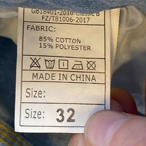 GB Design Woman's Jeans 32 With Embroidered Graphic Patches & Ripped Details - Picture 6 of 15